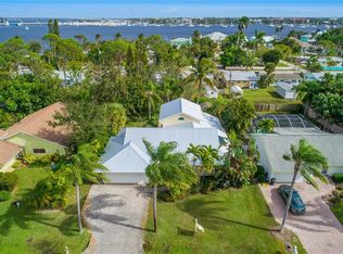 1470 SW Dyer Point Rd, Palm City, FL 34990