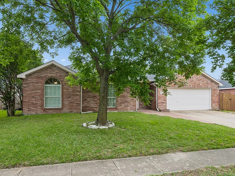 209 Meadow View Ln — Photo 23