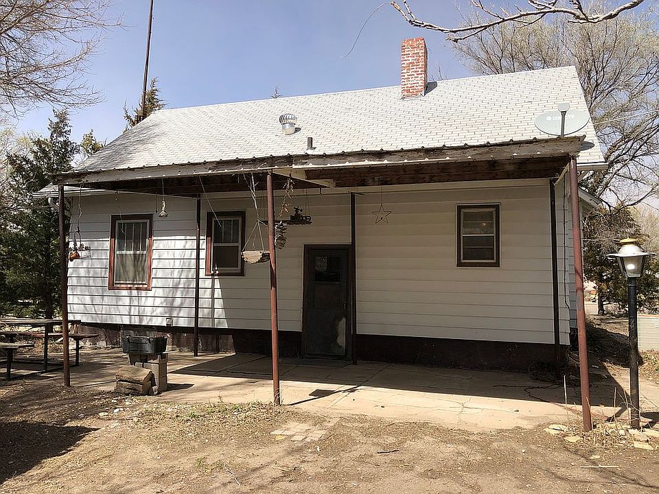 2nd image of 417 W Sycamore St