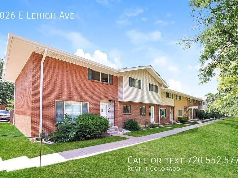 9026 E Lehigh Ave — Photo 2