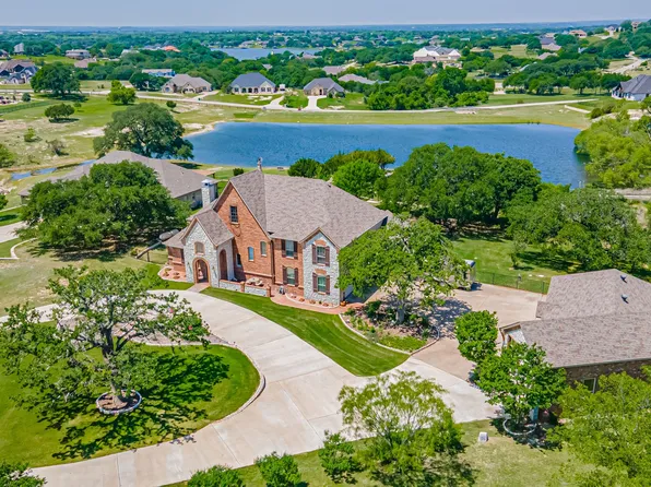 2308 Bentwater Ct, Granbury, TX 76049