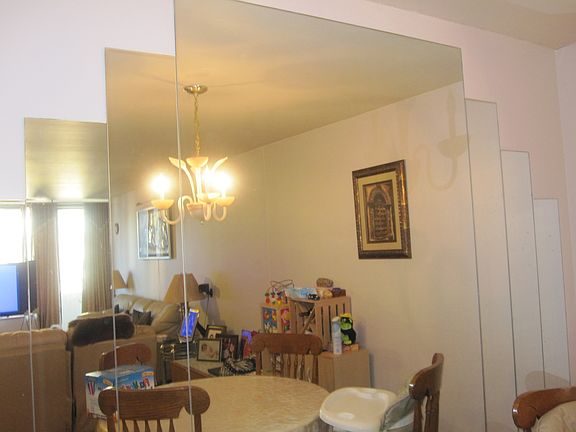 5th image of 3930 N Pine Grove Ave APT 2115