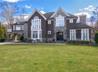 23 Robin Rd, Rumson, NJ 07760