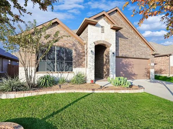 125 Wagon Mound, Waxahachie, TX 75167