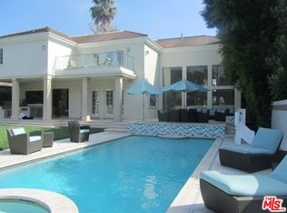 513 N Camden Dr, Beverly Hills, CA 90210