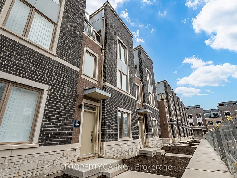 80 Honeycrisp Cres #Townhouse 377 — Photo 39