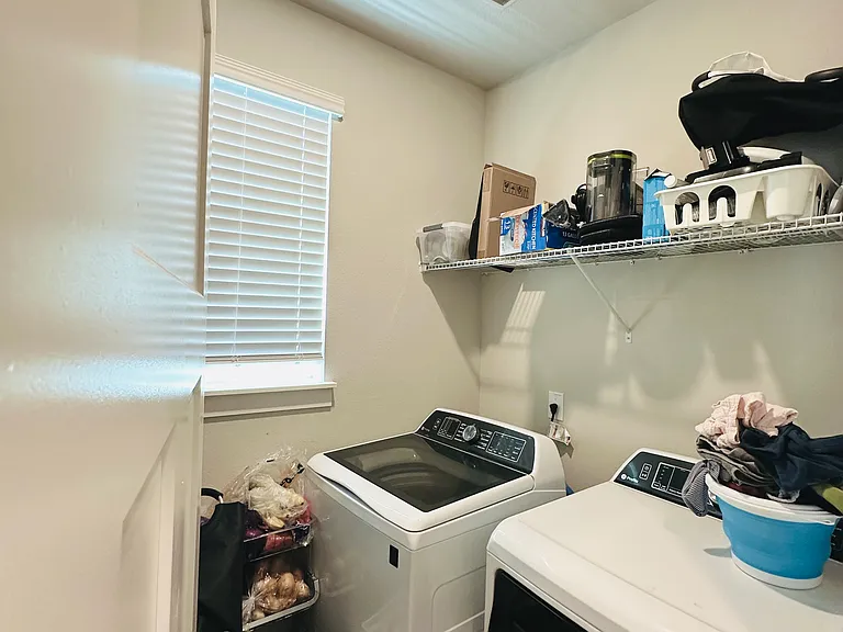 8201 SE Crabapple St — Photo 26
