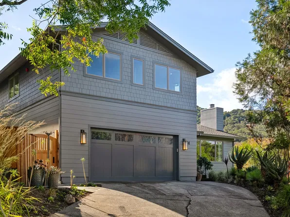 4 El Pavo Real Cir, San Rafael, CA 94903