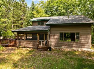 7405 Douglas Lake Rd, Johannesburg, MI 49751