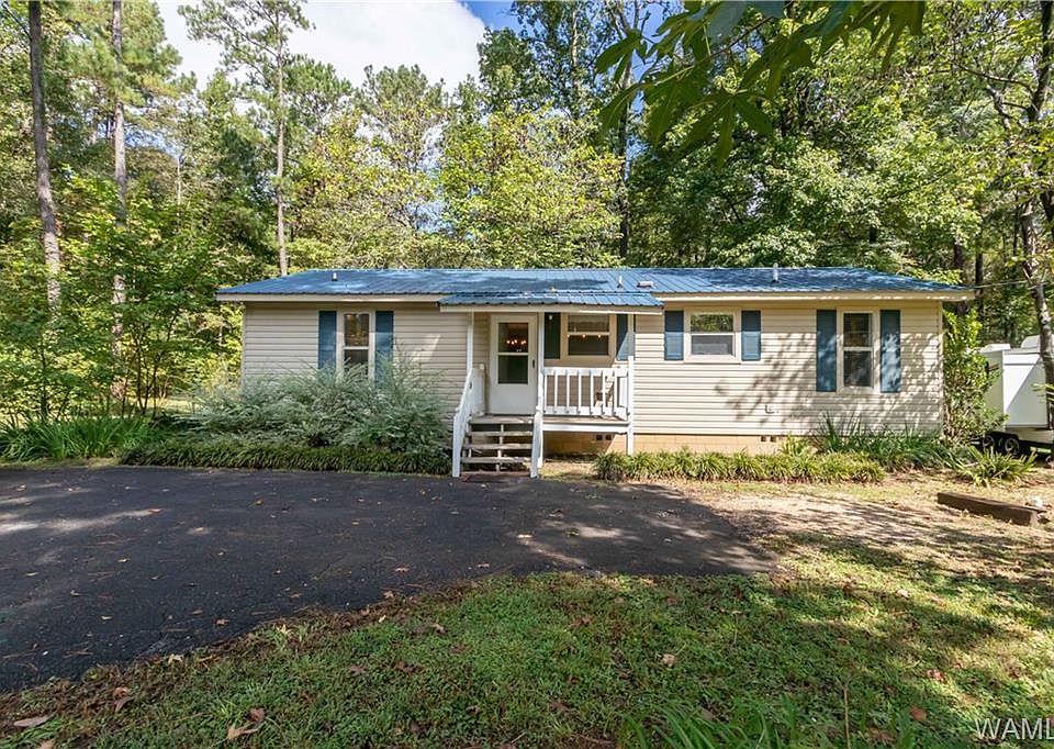 1st image of 22236 Green Pine Dr
