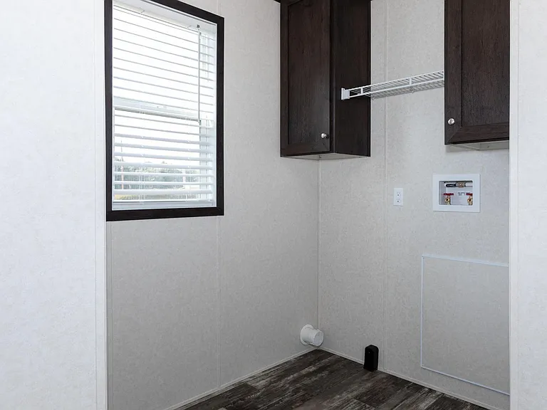 Bayshore Estates — Photo 18