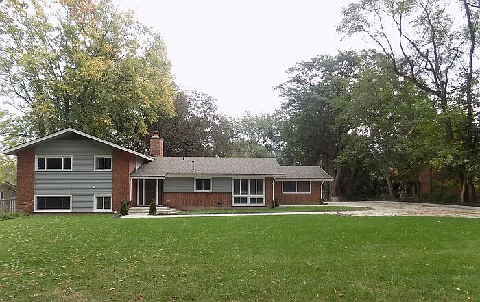 3350 Adams Rd — Photo 1