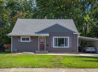 307 E 317th St, Willowick, OH