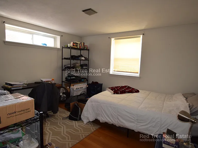 11 Commonwealth Ct #5 — Photo 8
