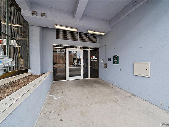 4th image of 2020 Arapahoe Street #1070