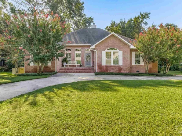 7656 Brook Forest Dr, Pensacola, FL 32514