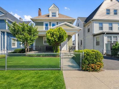 104 Waring Place, Yonkers, NY, 10703