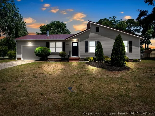 6312 Milton Dr, Fayetteville, NC 28304