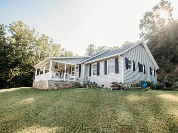 3197 Lee Elgin Rd, Woolwine, VA 24185