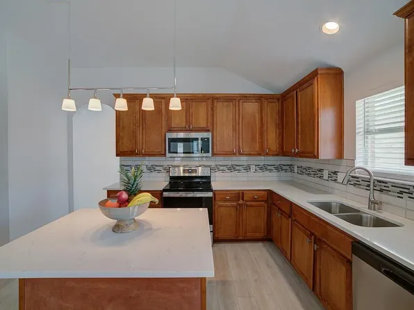 1016 Zeus Cir, Round Rock, TX 78665