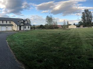 3070 Bay Rd, Ferndale, WA 98248