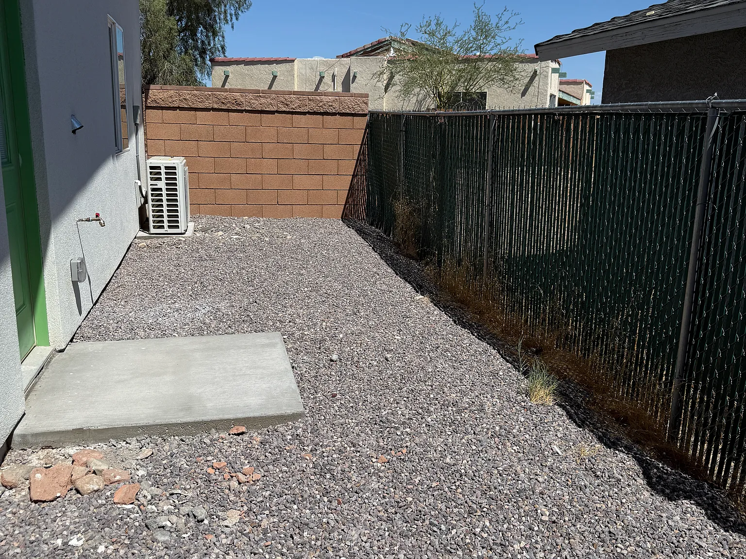 2 bed, 698 sqft, $1,295 — Photo 3