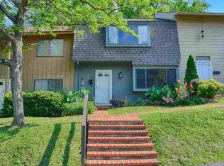 106 Woodlake Dr, Charlottesville, VA