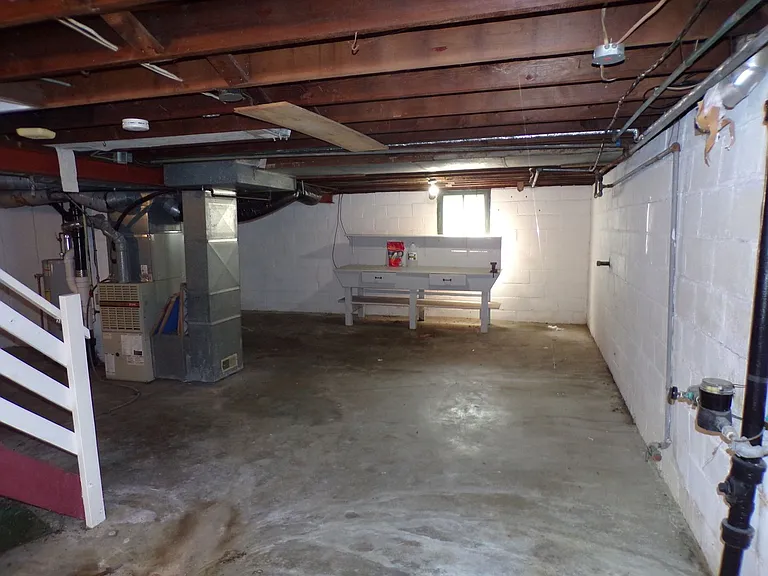 1030 Florida St — Photo 23