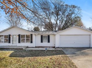 2711 East St, Niles, MI 49120