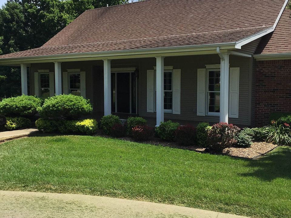 1st image of 901 Turnbury Dr