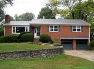 9806 Hillridge Dr, Kensington, MD 20895