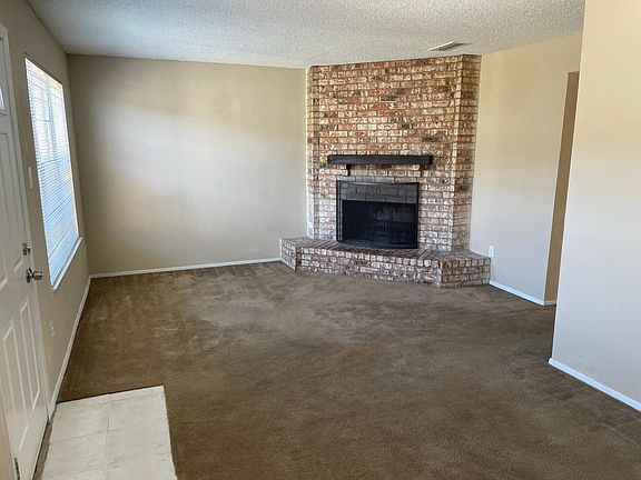 2nd image of 27 E Mountain Ln