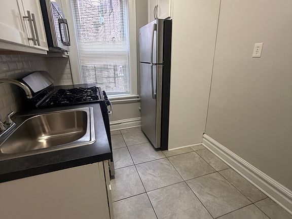 2nd image of 125-127 Corbin Ave #303C