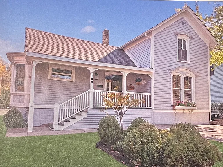 109 Dundee Ave — Photo 1