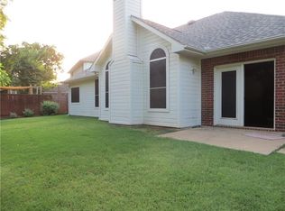 1401 Meadowbrook Dr, McKinney, TX 75069