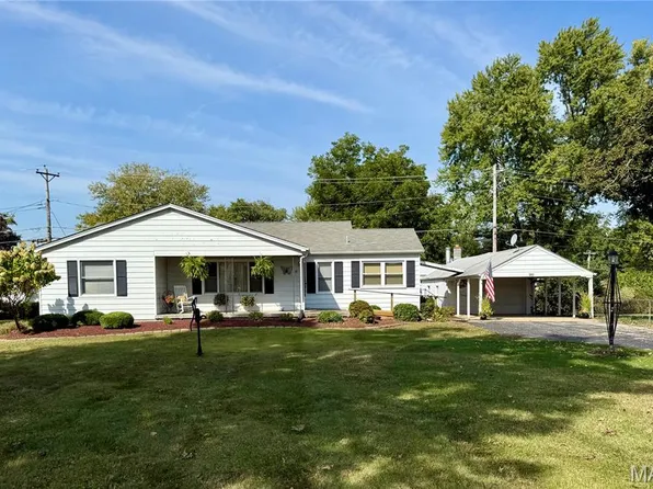 305 S Church St, Saint Peters, MO 63376