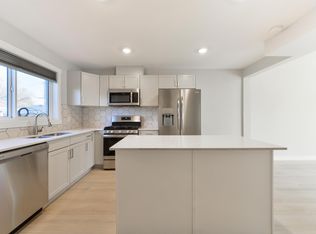 Z-name Not Listed, Edmonton, AB T6C 0Y2