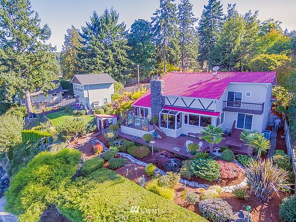 2nd image of 10957 Gisselberg Ln NW