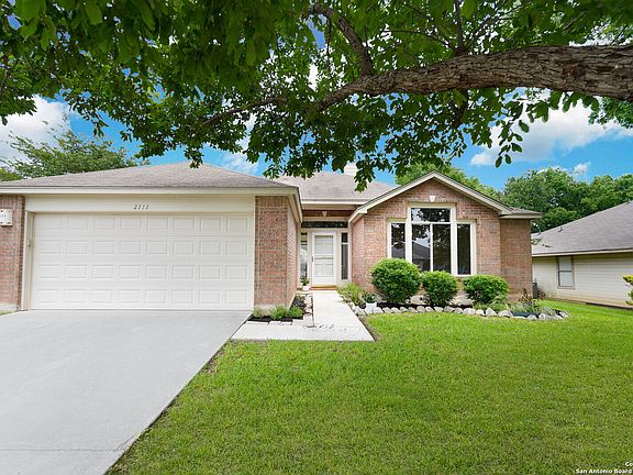 2nd image of 2111 CORNERSTONE DR