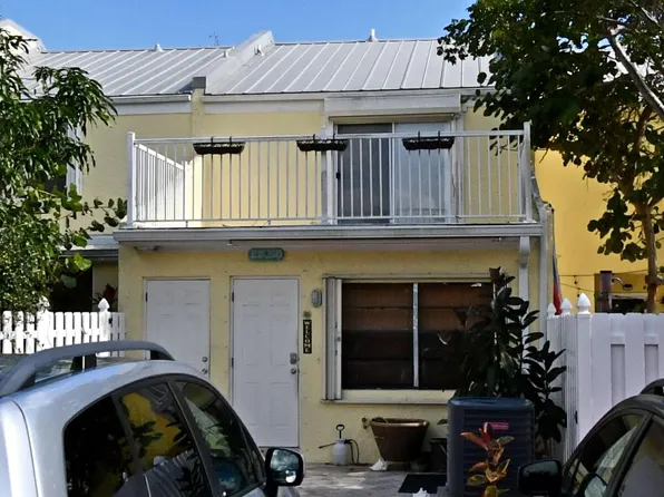 2805 N Highway A1a #B, Fort Pierce, FL 34949