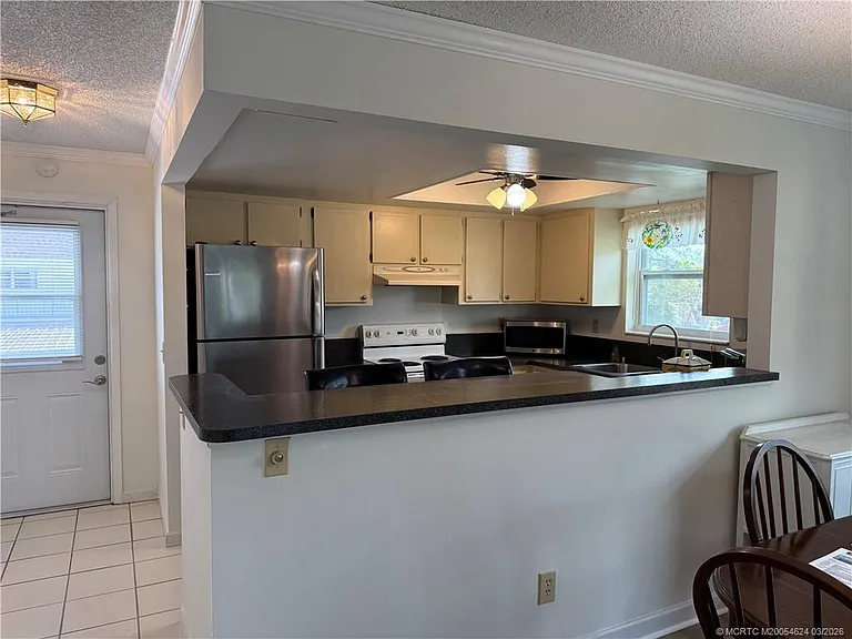 2950 SE Ocean Blvd #4 — Photo 21