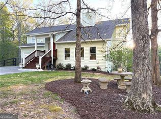 402 Hunters Ct, Ball Ground, GA