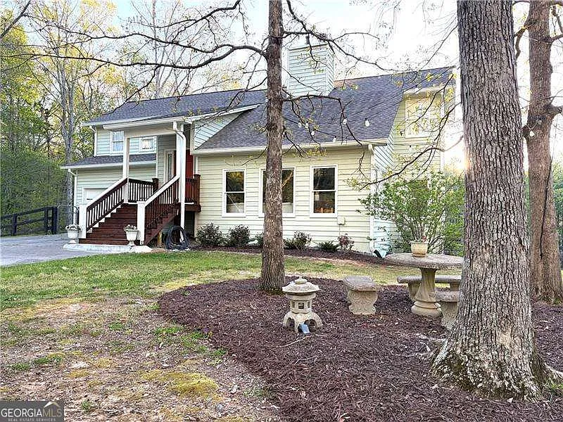 402 Hunters Ct photo 1