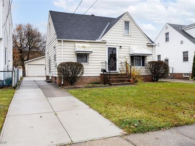 3019 Liggett Dr, Parma, OH, 44134