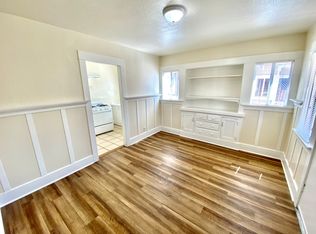 1032 W 1st St APT B, San Pedro, CA 90731