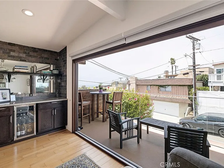1214 1st Pl — Photo 14