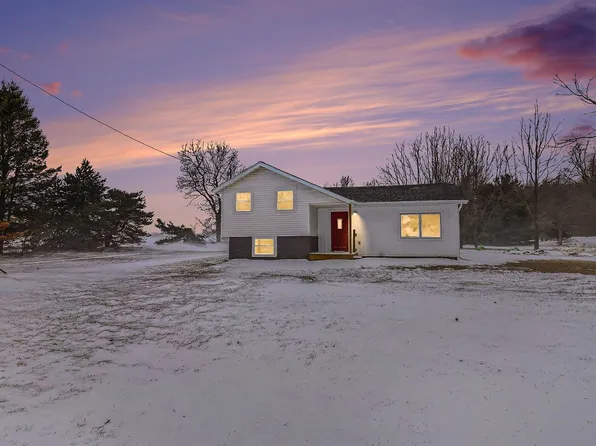 3494 Covert Rd, Leslie, MI 49251