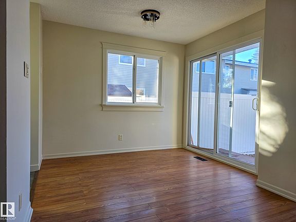 5th image of 87 Brookwood Dr #110