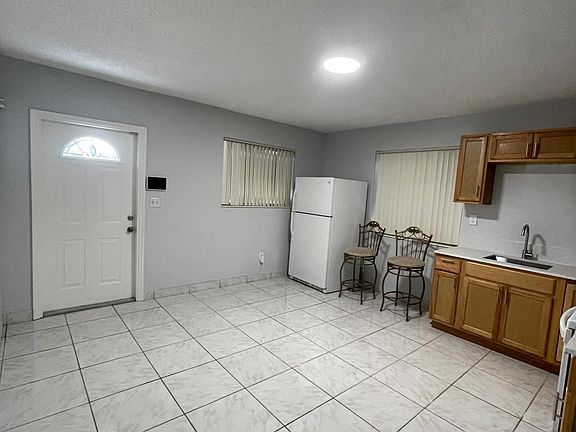 3rd image of 11875 SW 184th St #1