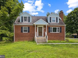 15207 Birmingham Dr, Burtonsville, MD 20866